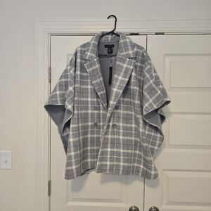Tahari Gray and White Plaid Cape